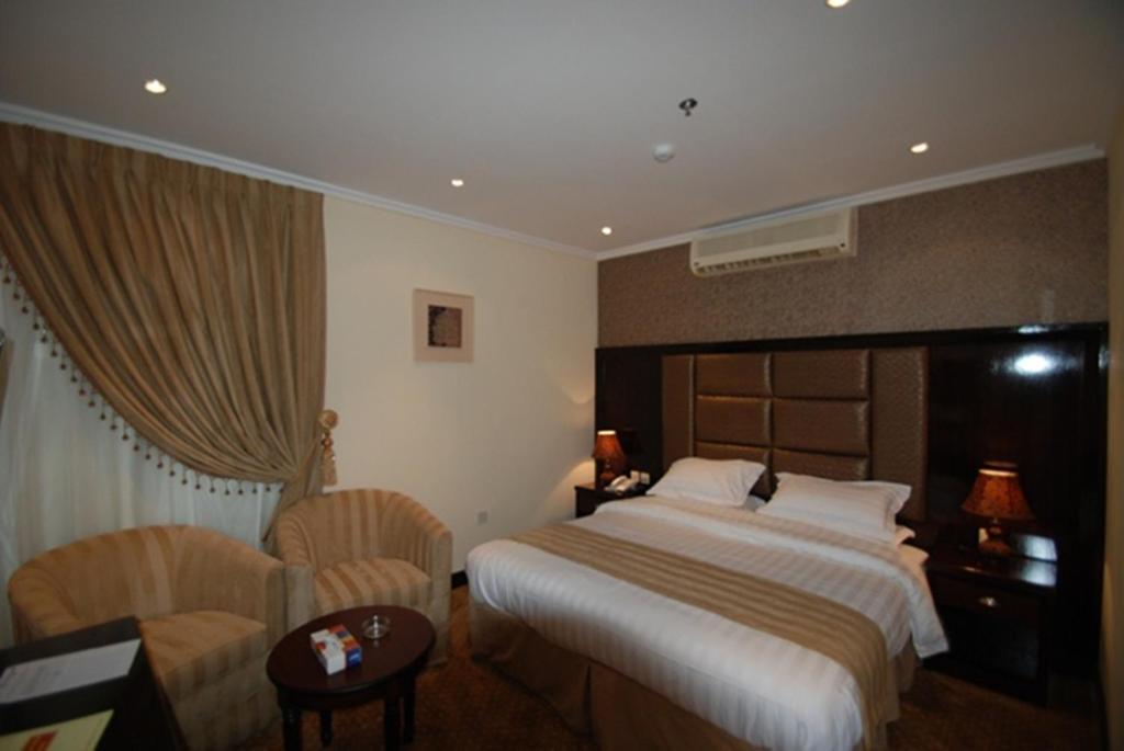 Al Waha Hotel Jeddah Room photo